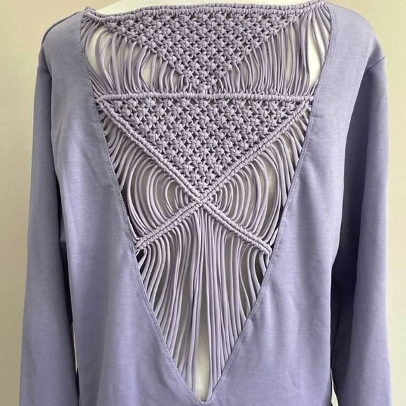 CARBON 38 Legian Pullover Sweatshirt - Picture 3 of 3